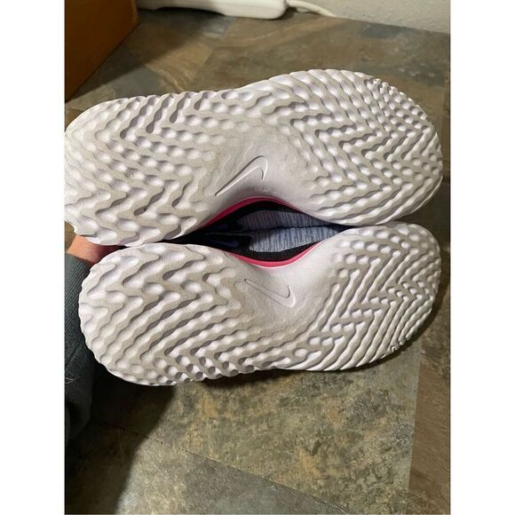 Nike Womens Purple Renew Arena Running Trainers Athletic Sneakers Shoes Size 6.5 - Picture 6 of 7